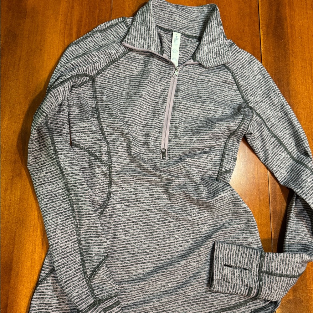 Lululemon Athletica Striped Gray Quarter-Zip Sweatshirt size 6